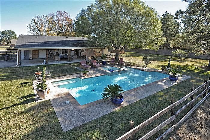 1st image of 18003 W Cypress Hill Cir