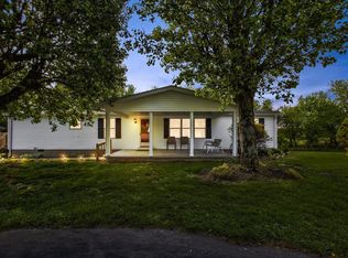 120 Springview Ct, Sharpsburg, KY 40374