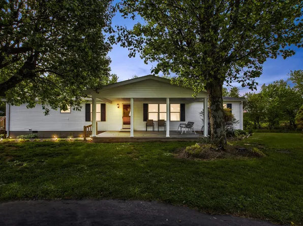 120 Springview Ct, Sharpsburg, KY 40374