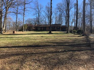 5217 Davis Ford Rd, Woodbridge, VA 22192