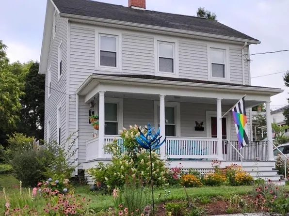 43 Montgomery Ave, Staunton, VA 24401