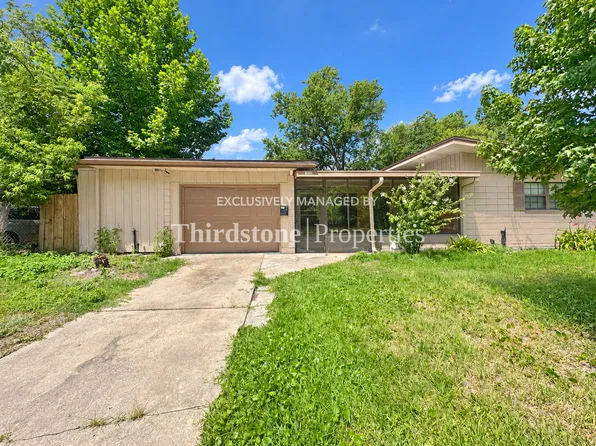1038 La Marche Dr, Jacksonville, FL 32205
