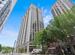233 E 13th St APT 909, Chicago, IL 60605