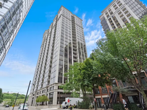 233 E 13th St APT 909, Chicago, IL 60605