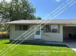 1329 E 3rd St, Meridian, ID 83642