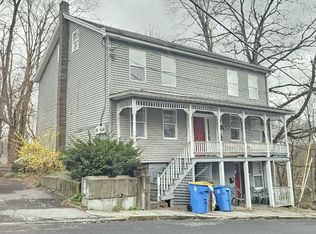 100 Hunter St APT 2, Kingston, NY 12401