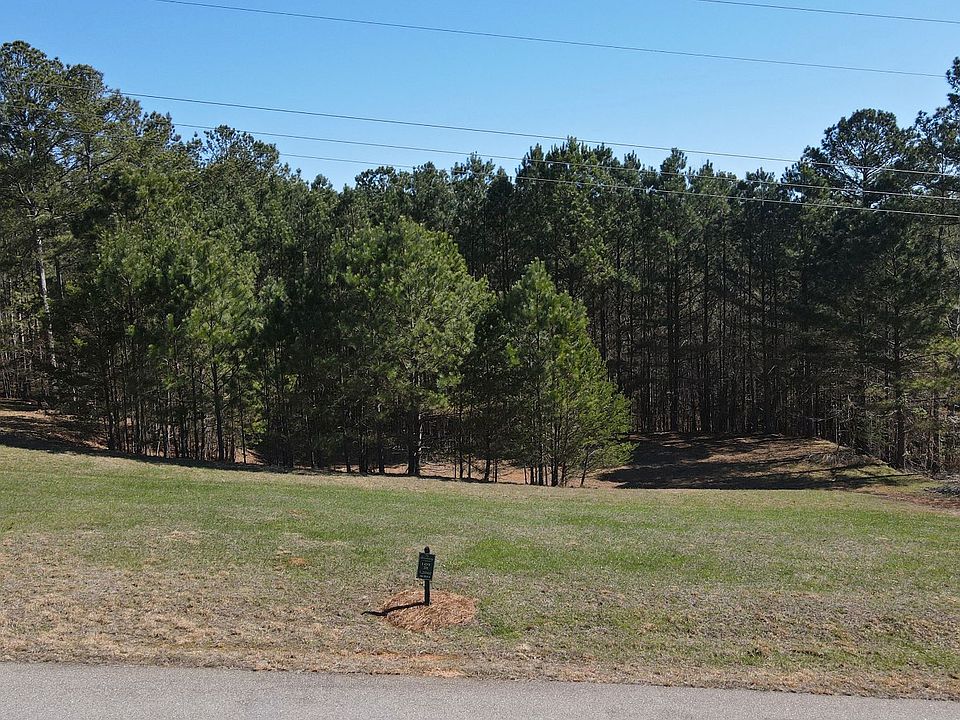 1st image of 38 Sanctuary Dr