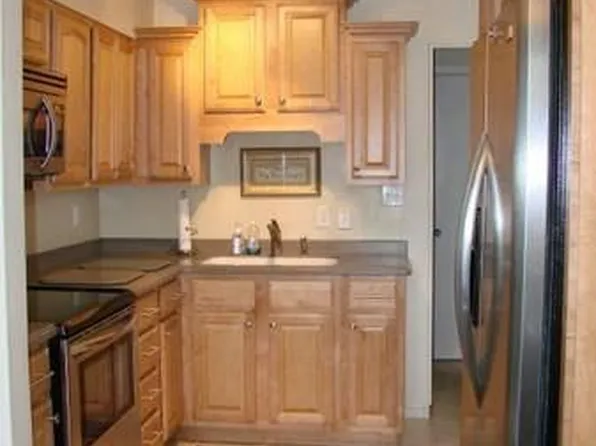 501 Stonehenge Dr, Mary Esther, FL 32569