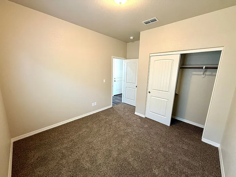 3572 Charleston Loop — Photo 27