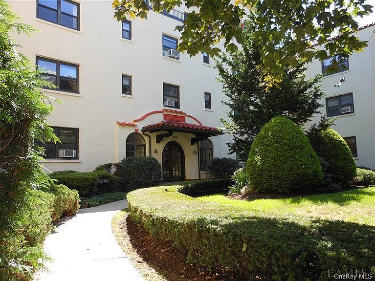 1st image of 314 Livingston Ave APT 205W