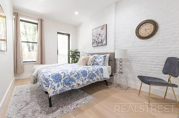 Rented by Real Street Inc | media 9