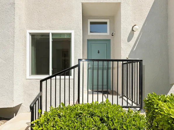 1523 Wavertree Ln, Fullerton, CA 92831