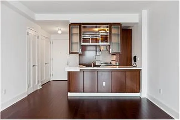 Rented by Manhattan Miami Real Estate | media 48