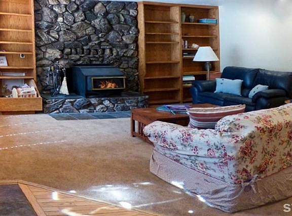 3rd image of 1809 Gentian Cir