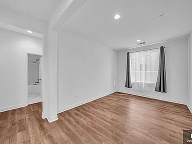 5th image of 34269 Chenille St