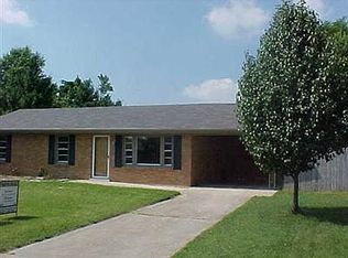 513 Barberry Ln, Nicholasville, KY 40356