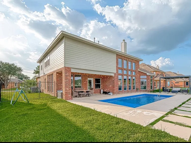 10614 Opal Ridge Dr — Photo 22