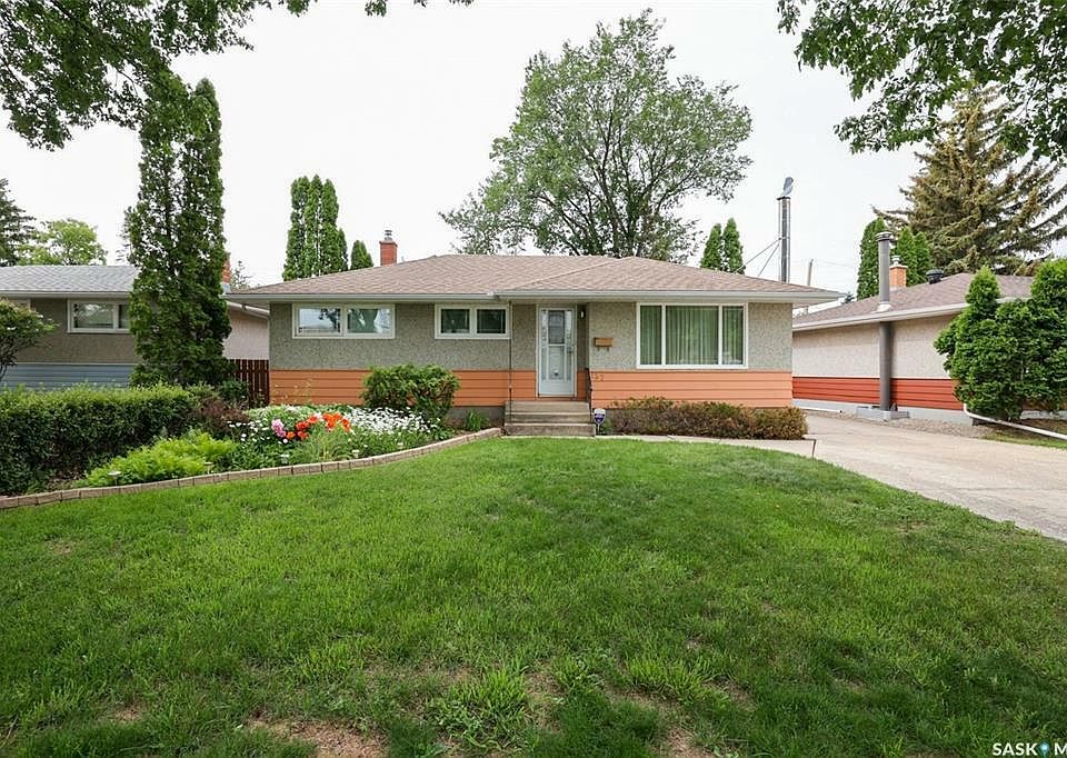 1st image of 137 Stapleford Cres