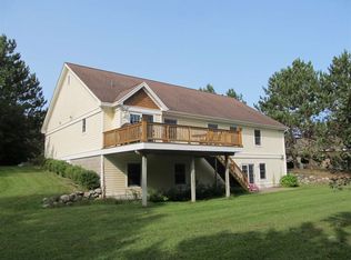 158 Meadow Wood Dr, Harbor Springs, MI 49740