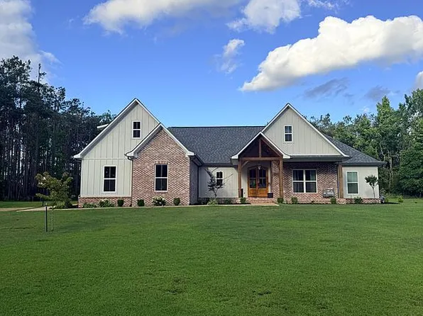 11 County Road 404, Corinth, MS 38834