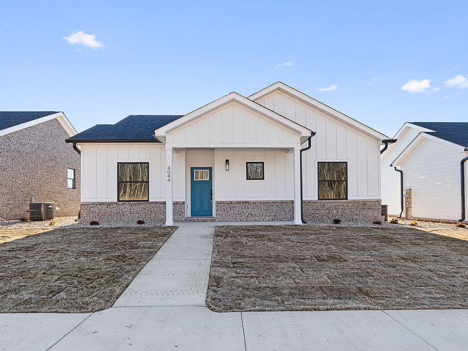 1st image of 4028 Belcourt Dr