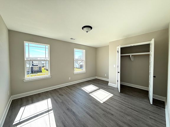 3rd image of 1134 Javier Dr