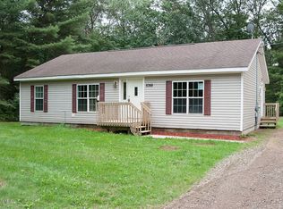 8389 Loveless Dr, Howard City, MI 49329