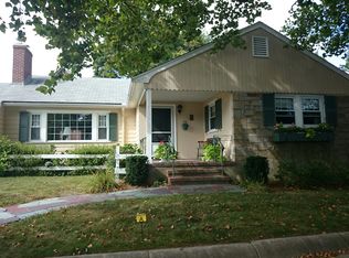 49 Carlson Ave, Newton, MA 02459