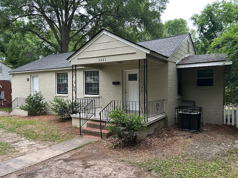 3221 Atkins Dr — Photo 30
