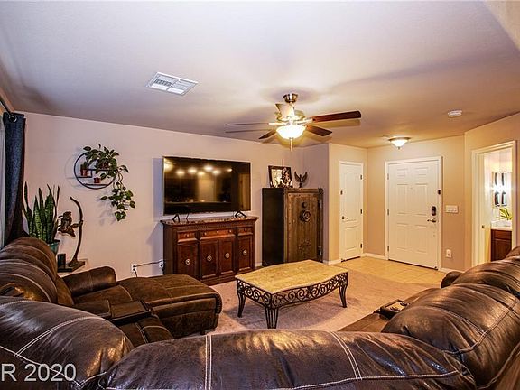 5th image of 10633 Valley Edge Ct