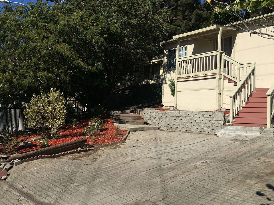 1st image of 3100 73rd Ave