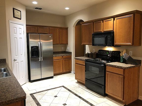 2nd image of 304 Charleston Dr