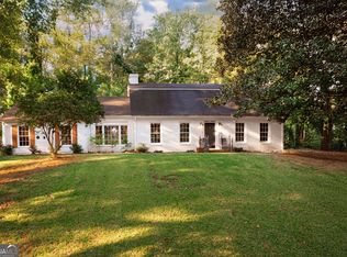 922 Springer Dr, Griffin, GA