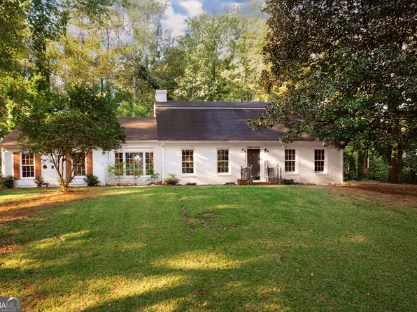 922 Springer Dr, Griffin, GA 30224