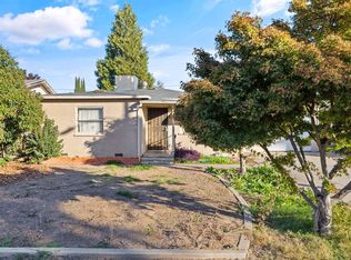 3010 E Westcott Ave, Visalia, CA