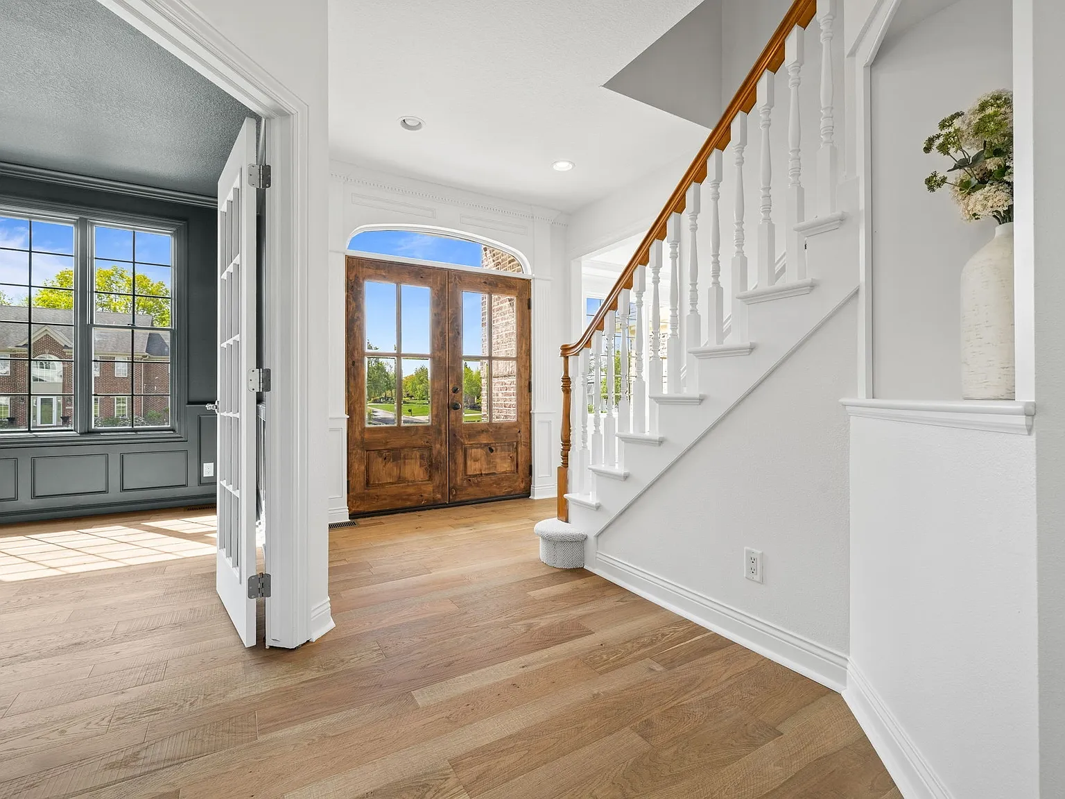 5583 Beechwood Ter — Photo 3