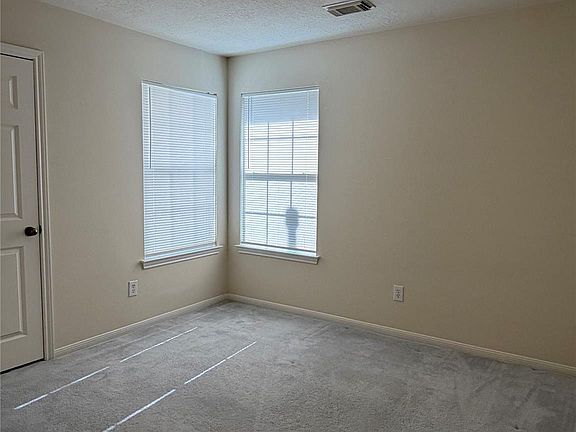 5th image of 8922 Benning Dr