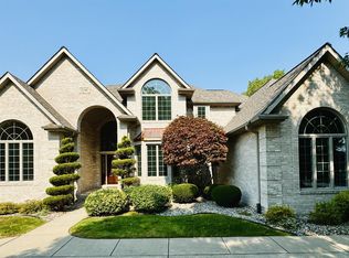 3740 Prairie Creek Ln, Saginaw, MI 48603
