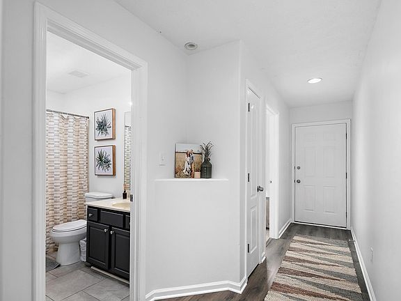 4th image of 2901 Trailwood Ln