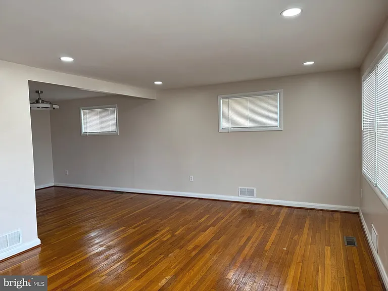 609 Wallerson Rd — Photo 12