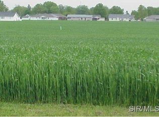 109 Village View Dr, Damiansville, IL 62215