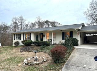 208 Eaton Dr, High Point, NC 27265