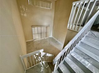 3433 Foxcroft Rd, Miramar, FL 33025