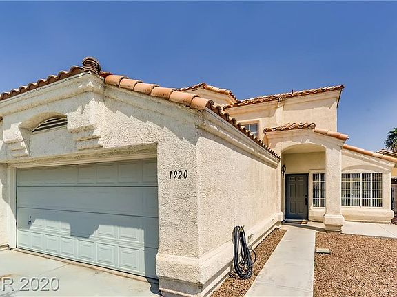 3rd image of 1920 Monte Alban Dr