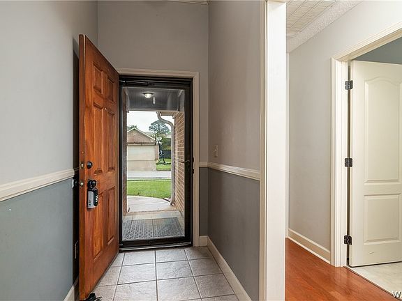 3rd image of 2843 Palmetto St