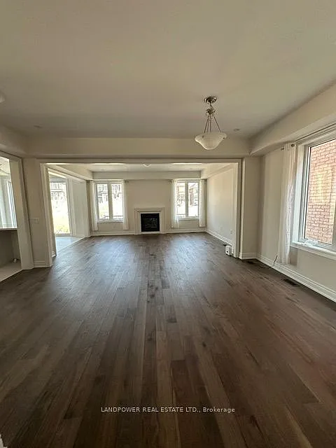 4 bed, $3,800 — Photo 2