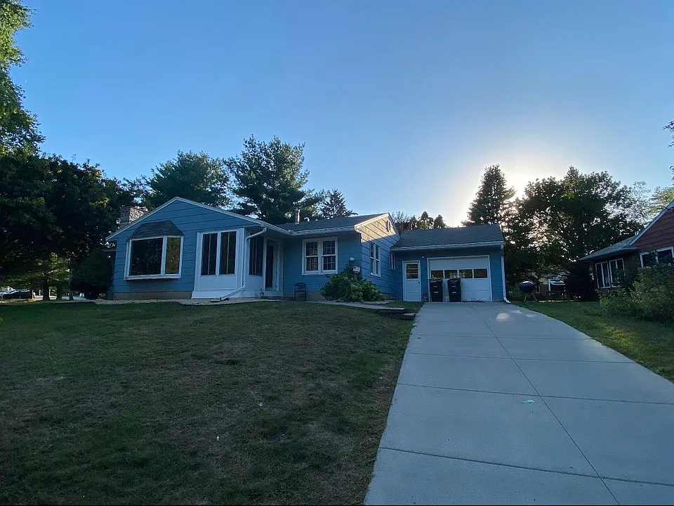 532 Capitol Dr