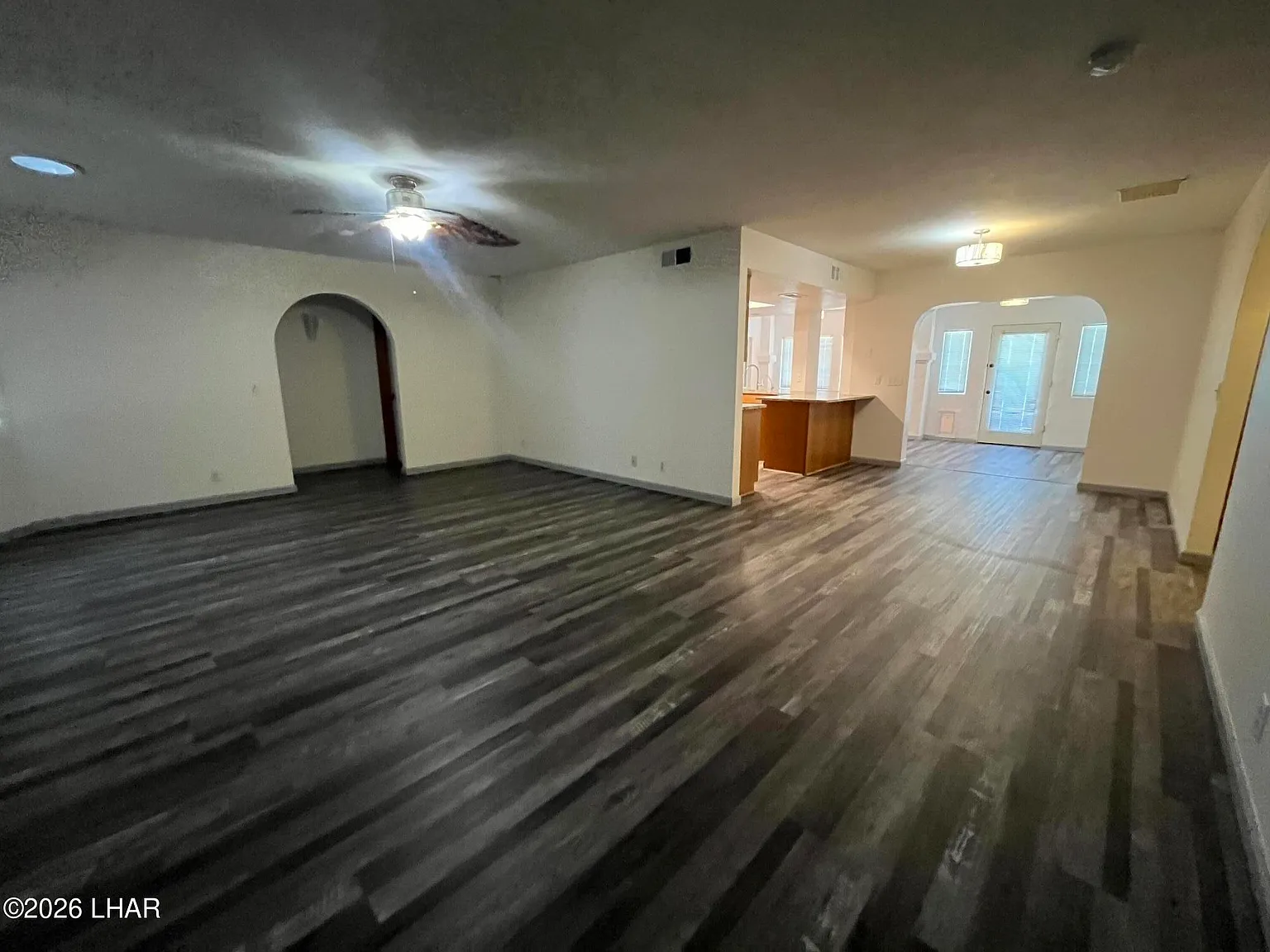 2 bed, 2.0 bath, 1625 sqft, $2,600 — Photo 4