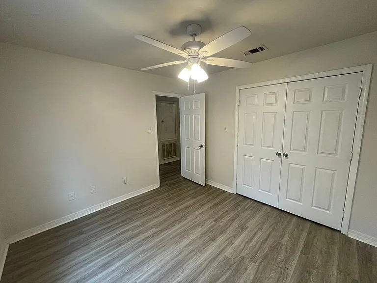 31 Grand Lido — Photo 11