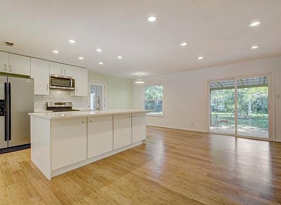 5th image of 4903 Oldfort Hill Dr